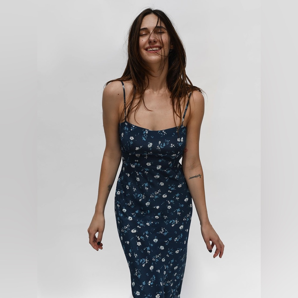 Realisation Par the Amelia dress in Midnight blue size small